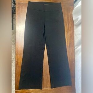 Stylish and Comfortable Women’s Dress Pants - Size 6